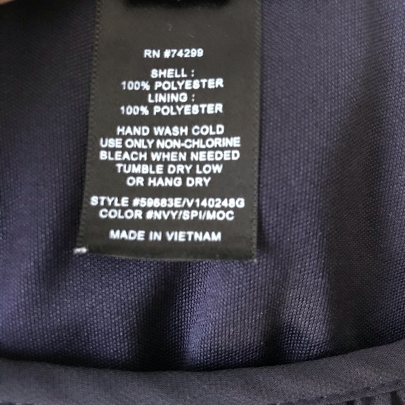 Enfocus Casual Multi Colored Knee Length Dress with belt. 6P - Picture 5 of 8